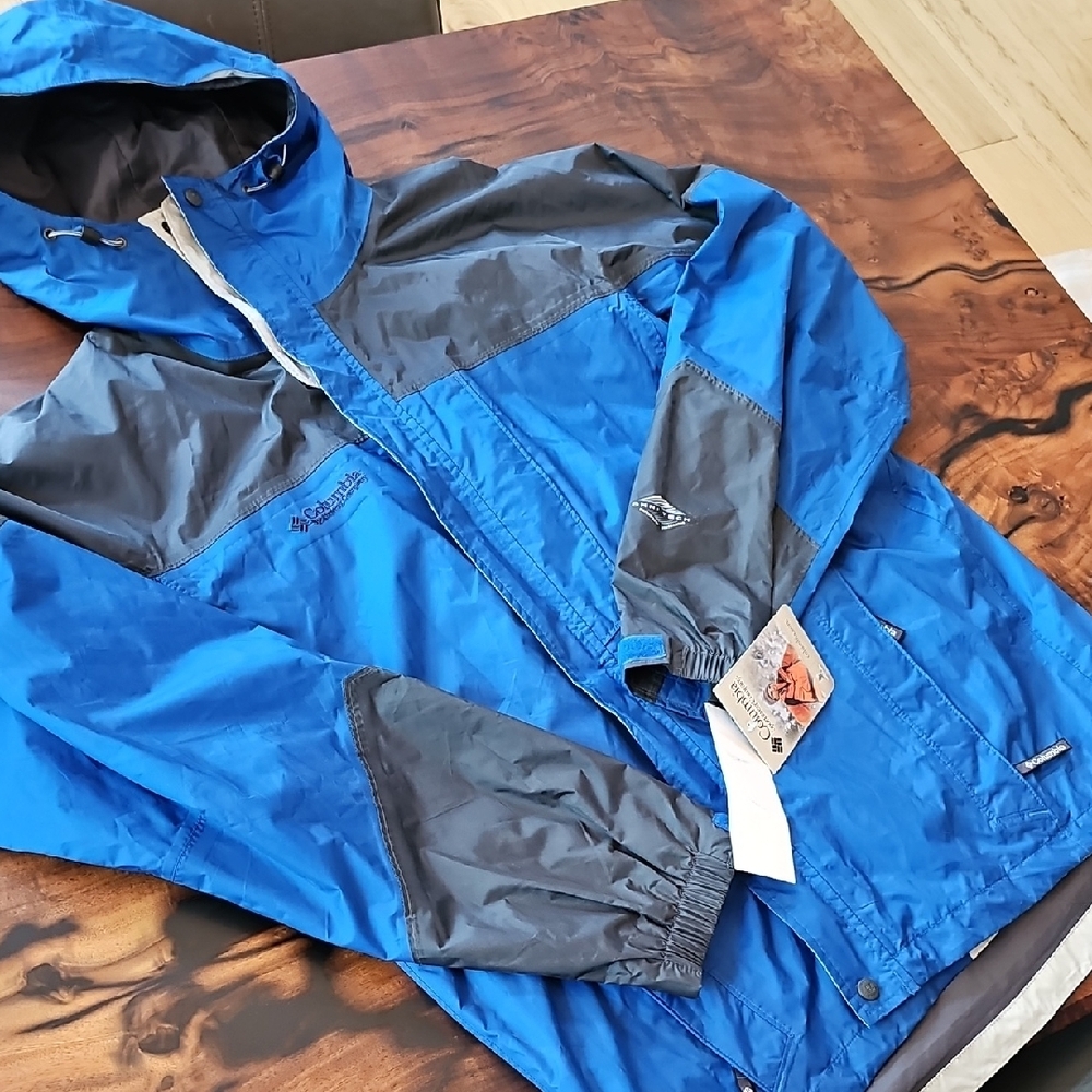 Columbia Blue and Gray Outdoor Jacket